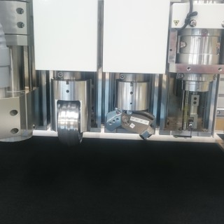 new-4-axis-head-img2